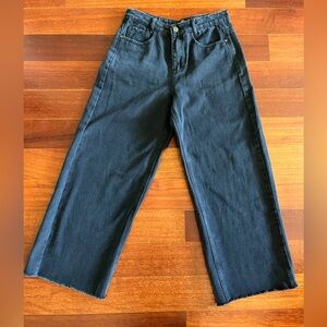 ✅ Missguided high waist wide legged jeans